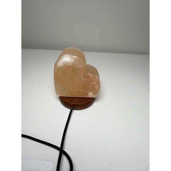 Heart Shape Table Lamp light up pink Himalayan - USB 4x4 inches Decor Health - Picture 3 of 7